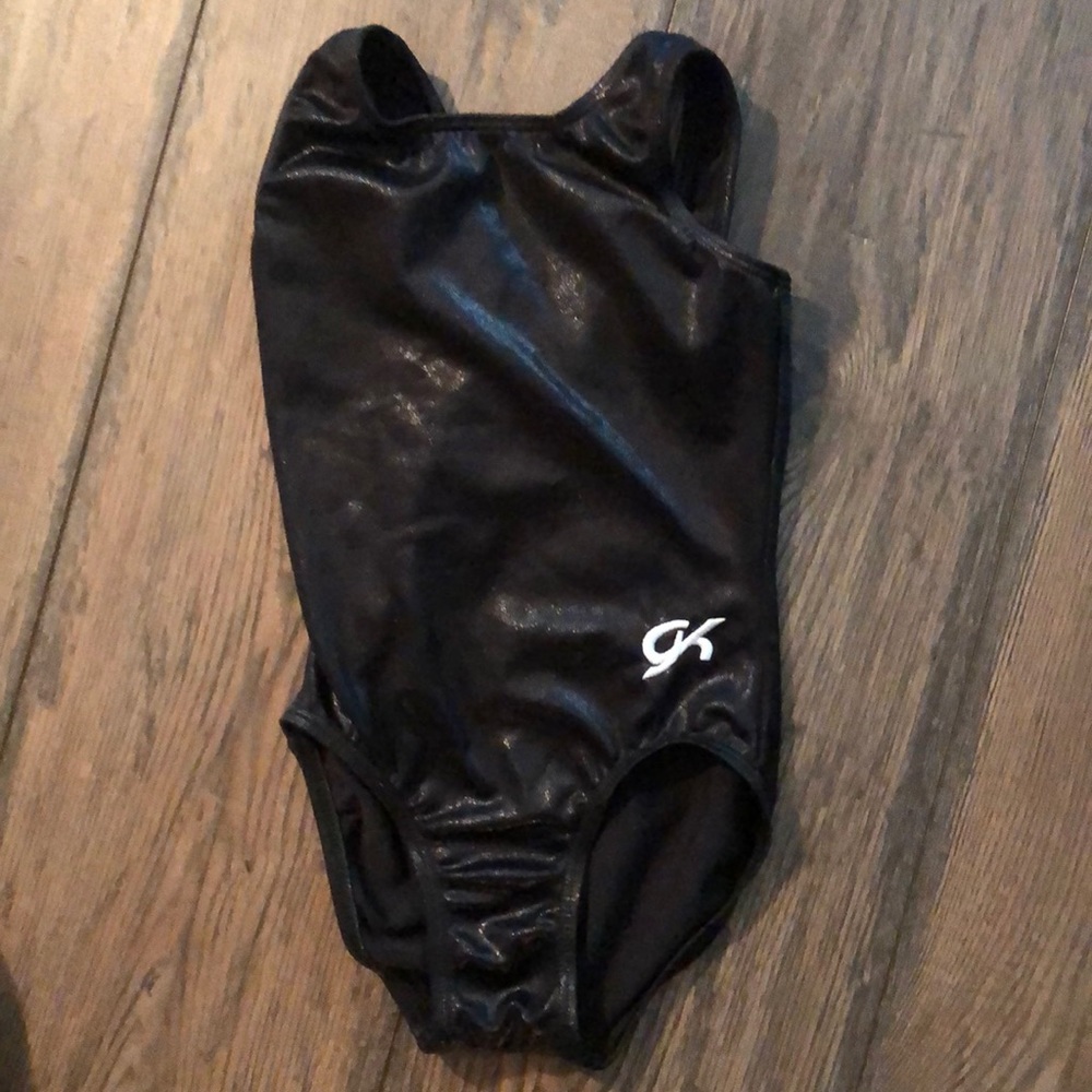 GK Black Shiny Leo